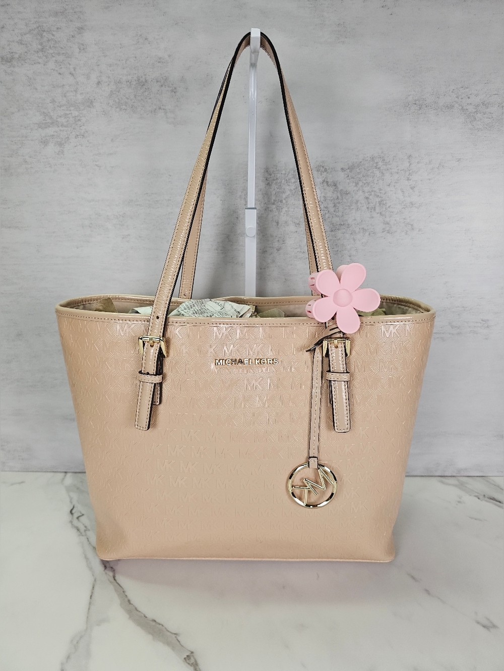 Michael Kors Cream Jet Set Large Carry All Shoulder Bag